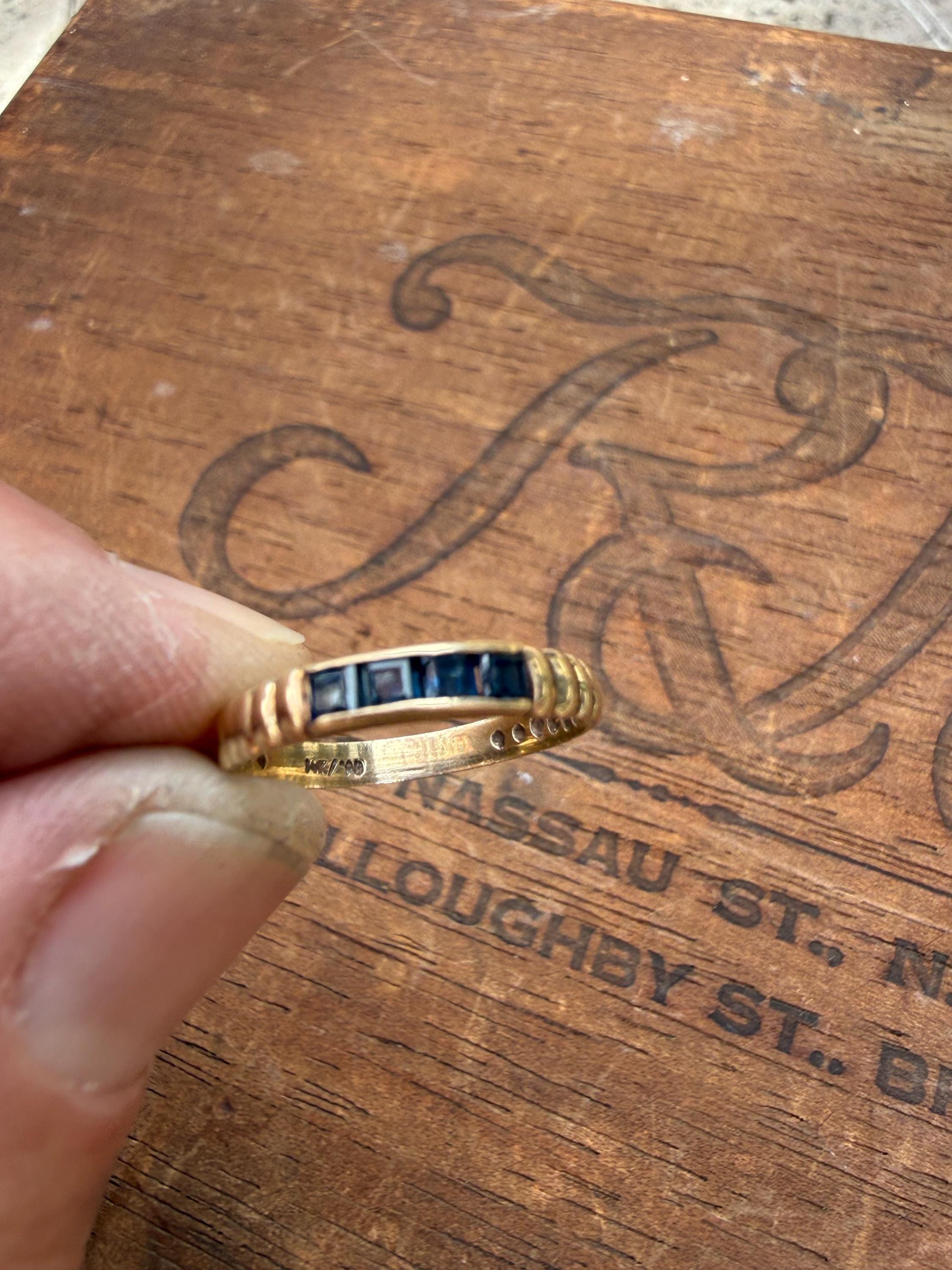 Vintage 14k Gold Band with Princess Cut Sapphires, size 6