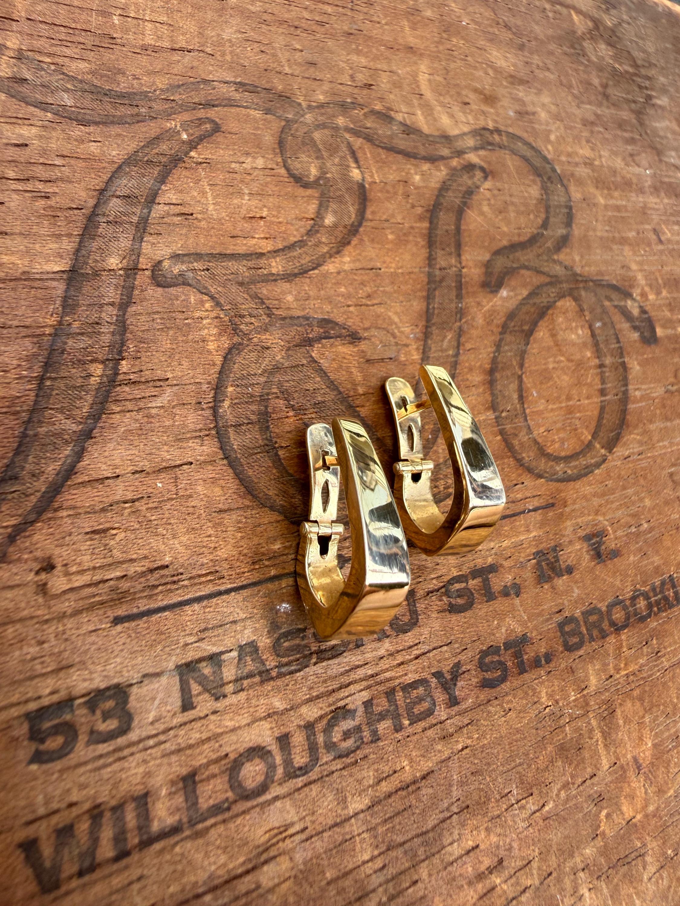 Chunky Italian 14k Gold Vintage Geometric Hoop Earrings