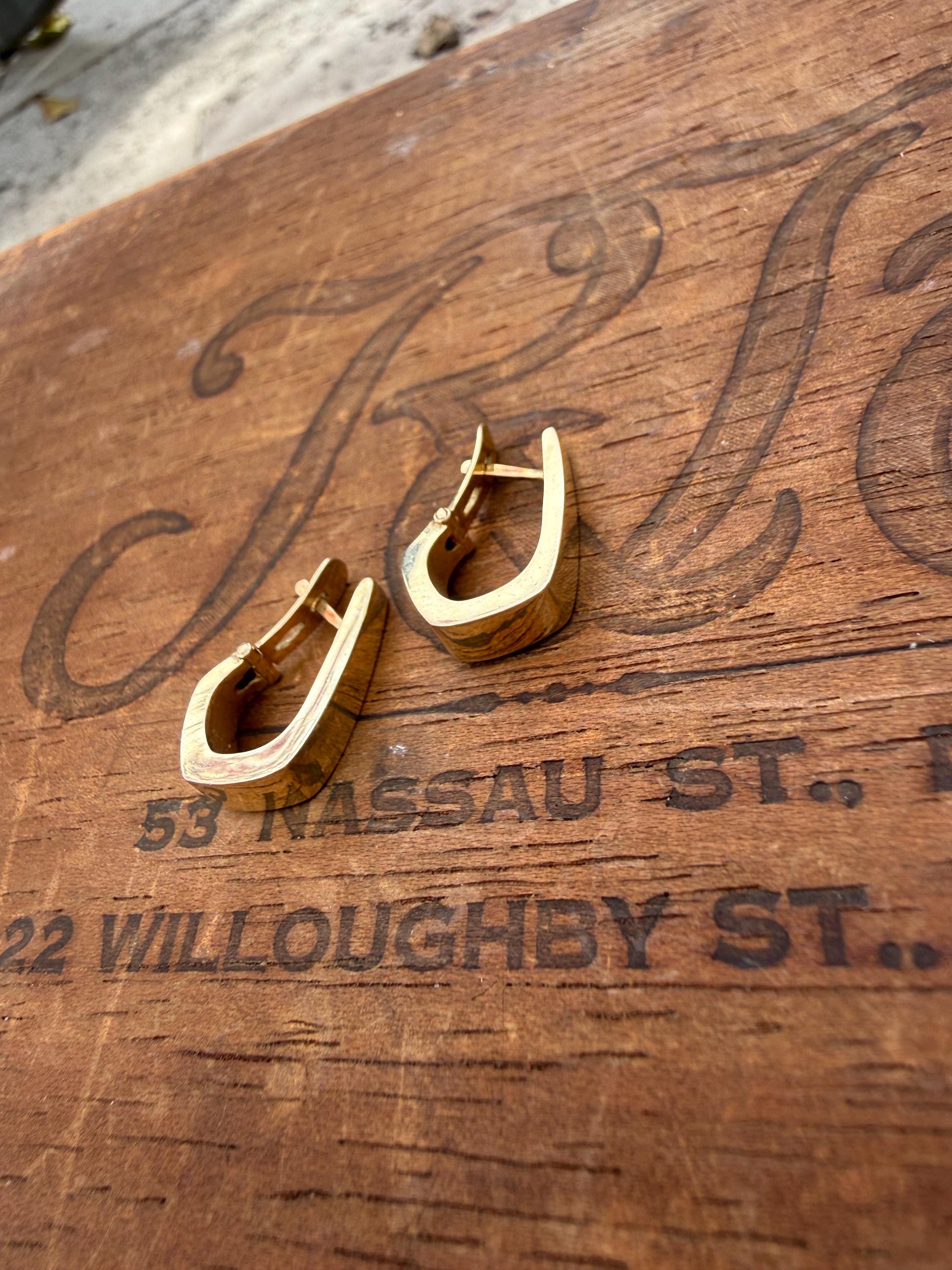 Chunky Italian 14k Gold Vintage Geometric Hoop Earrings