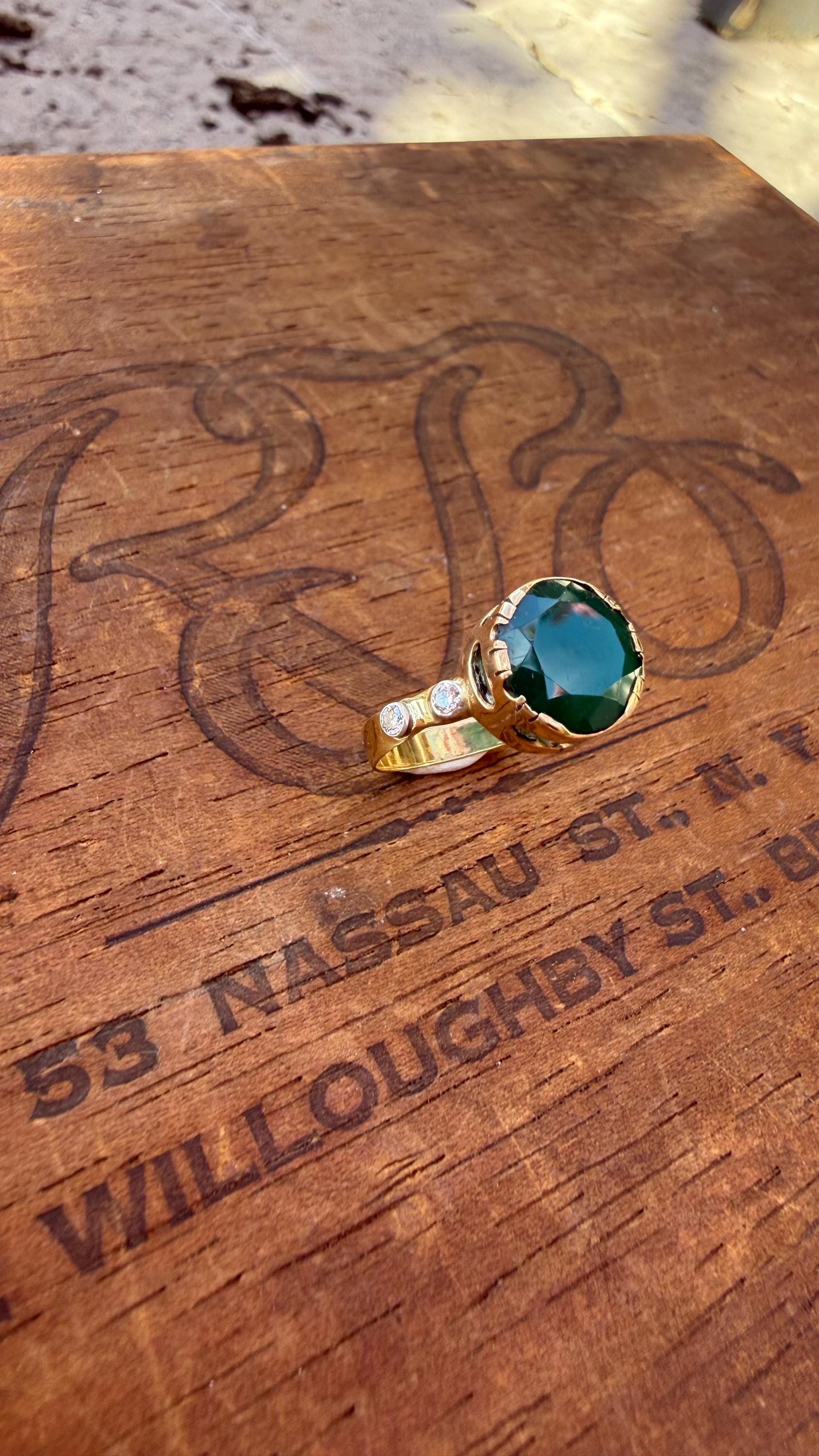 Handmade 2.5 Carat Emerald Ring: Vintage Diamond, 14k/18k Gold, Size 8