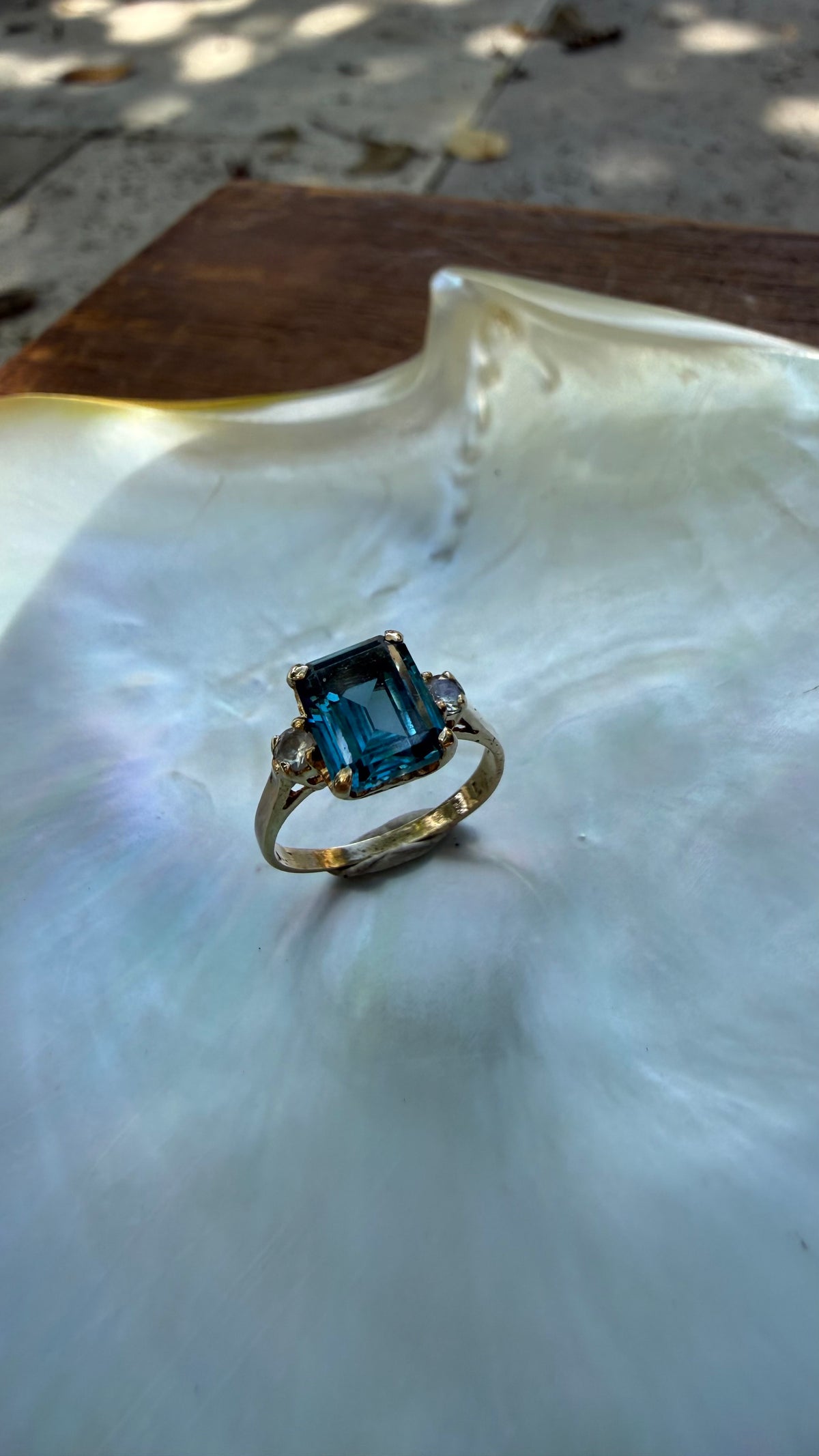 Vintage Emerald Cut Blue & White Topaz in 14K Gold. Size 3 1/2
