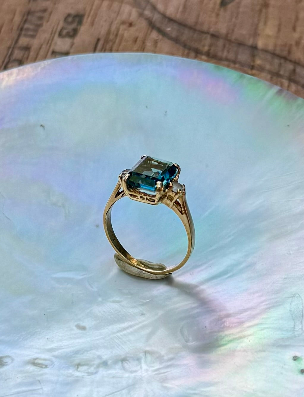 Vintage Emerald Cut Blue & White Topaz in 14K Gold. Size 3 1/2