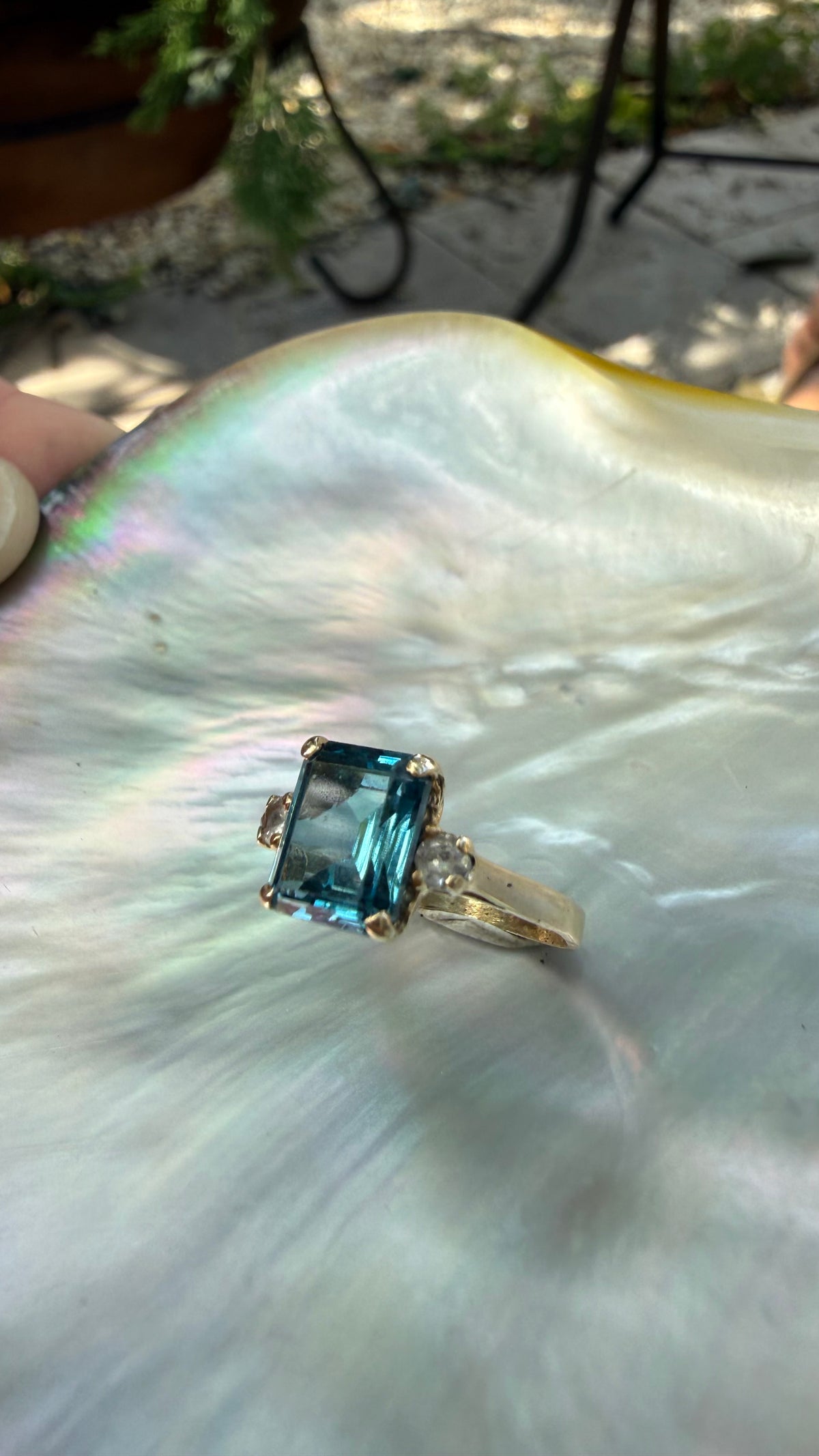 Vintage Emerald Cut Blue & White Topaz in 14K Gold. Size 3 1/2
