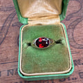 Vintage Garnet Signet Ring in 10k Yellow Gold. Size 4 1/4