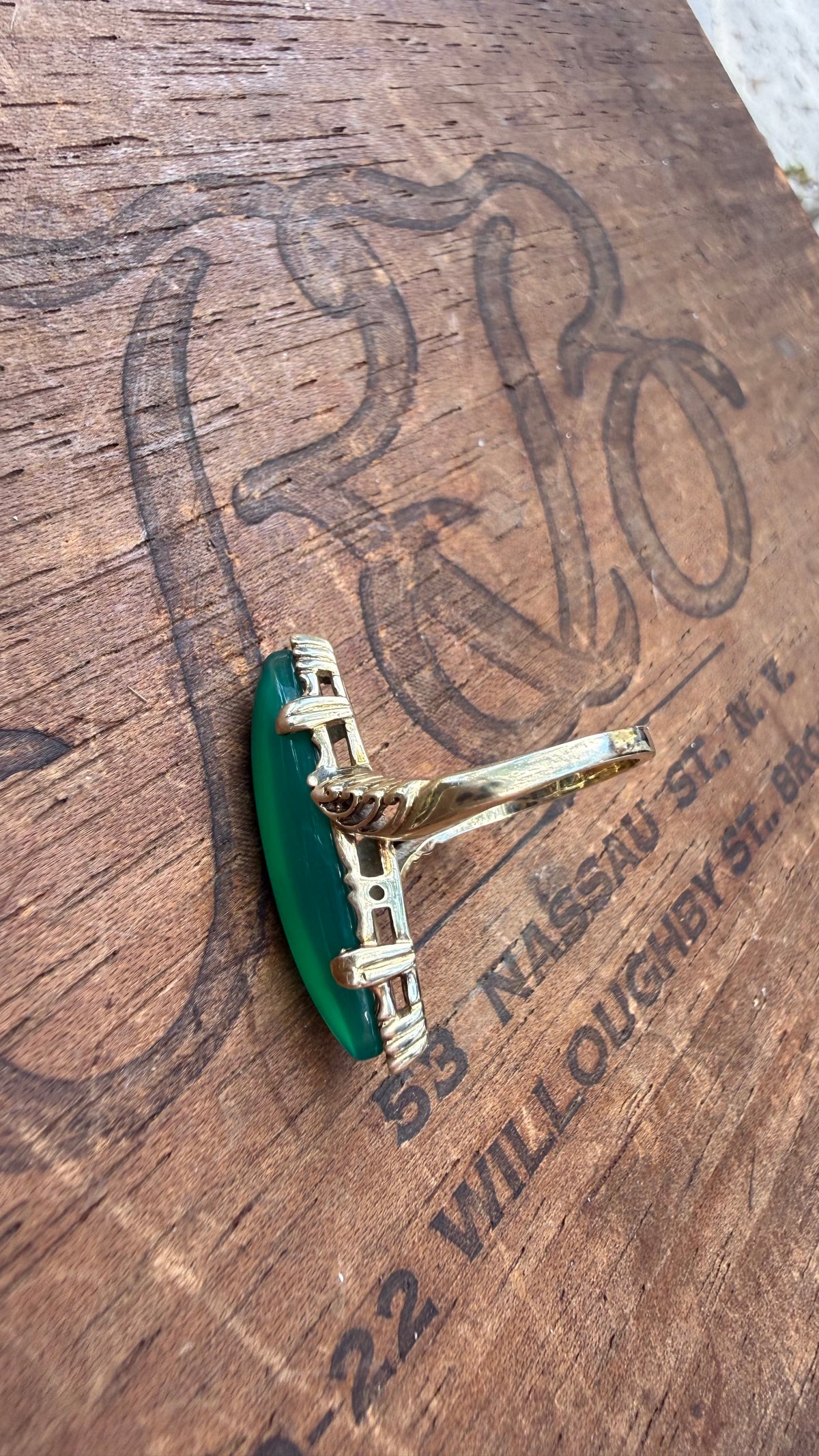 Vintage 14k Gold Marquis Shaped Chrysoprase Ring, Navette Ring. Size 6.5