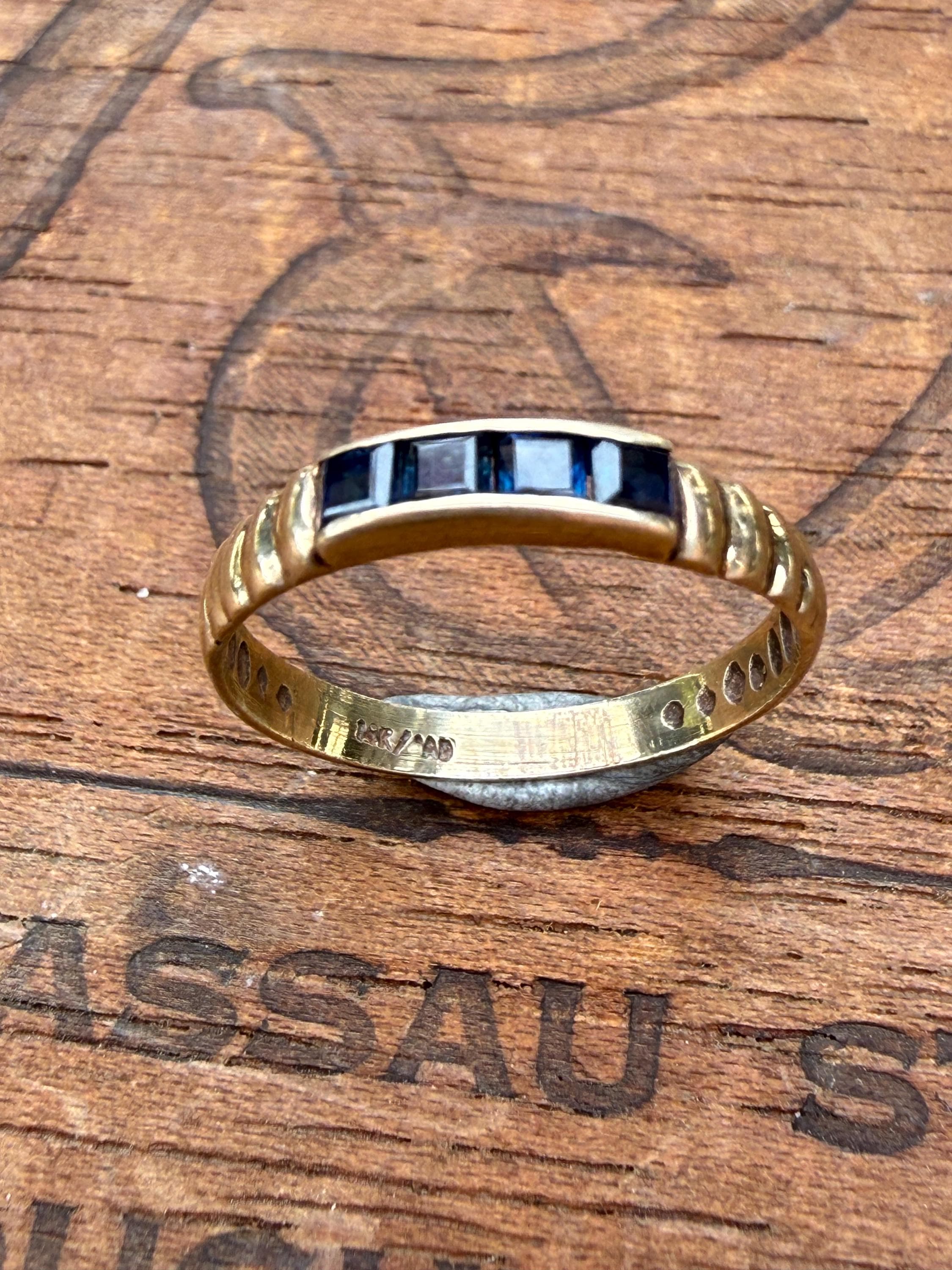 Vintage 14k Gold Band with Princess Cut Sapphires, size 6