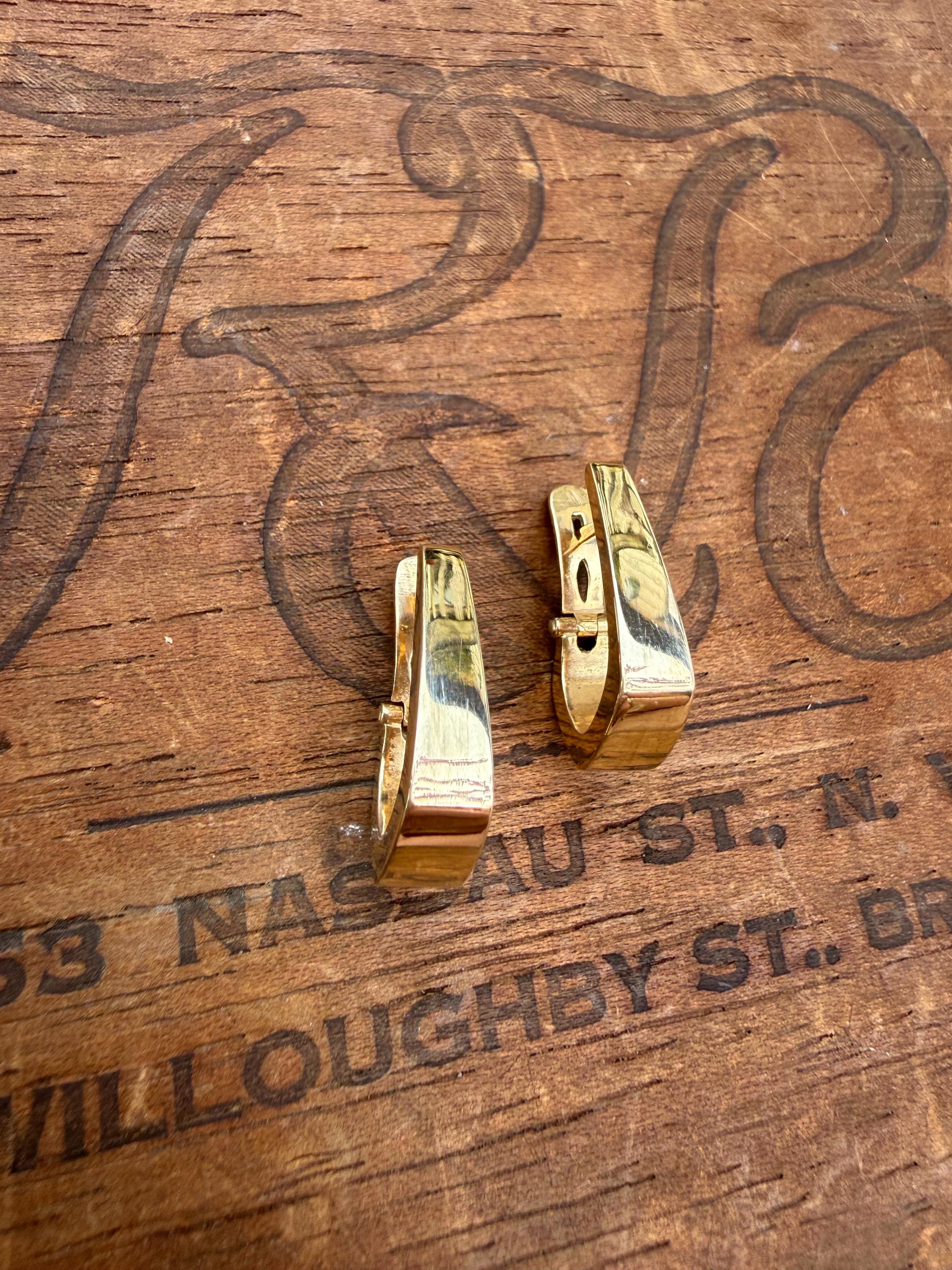 Chunky Italian 14k Gold Vintage Geometric Hoop Earrings