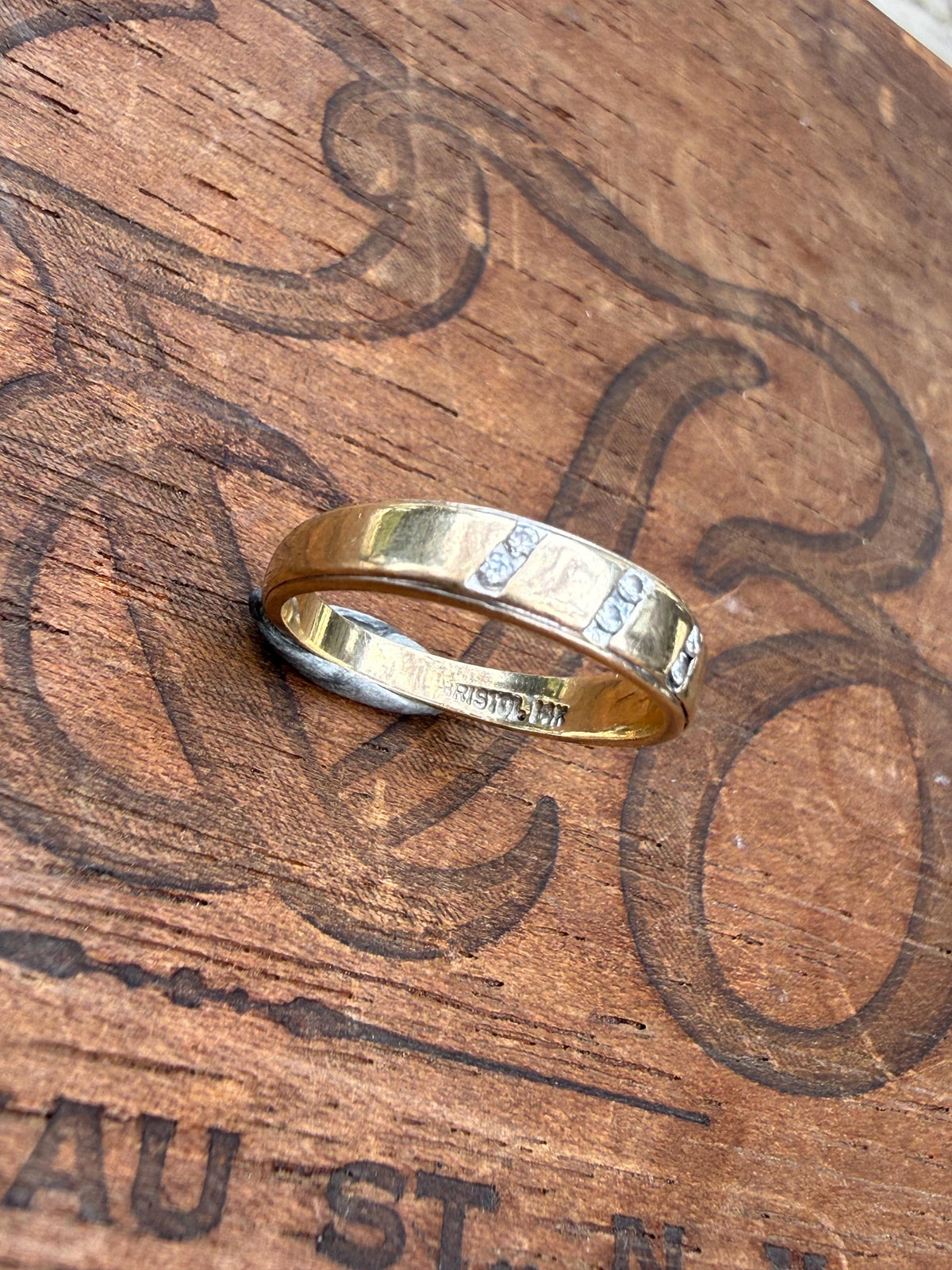 Vintage 14k Gold Band with Diamonds, size 5 3/4