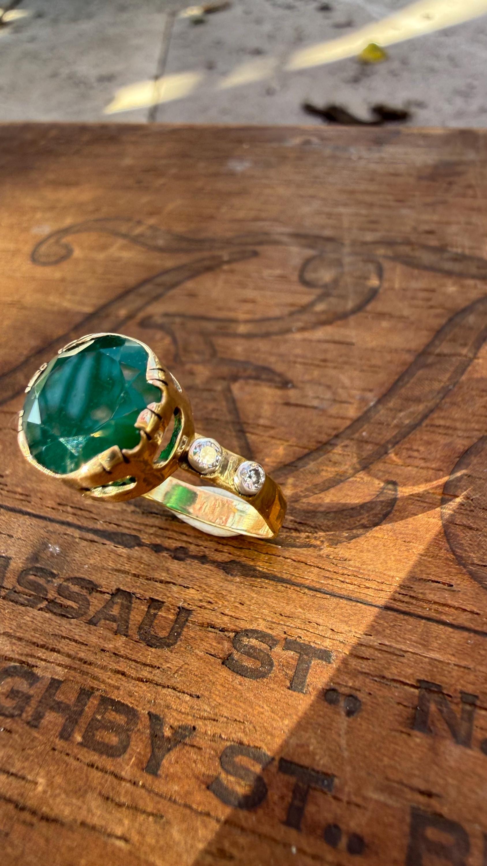 Handmade 2.5 Carat Emerald Ring: Vintage Diamond, 14k/18k Gold, Size 8