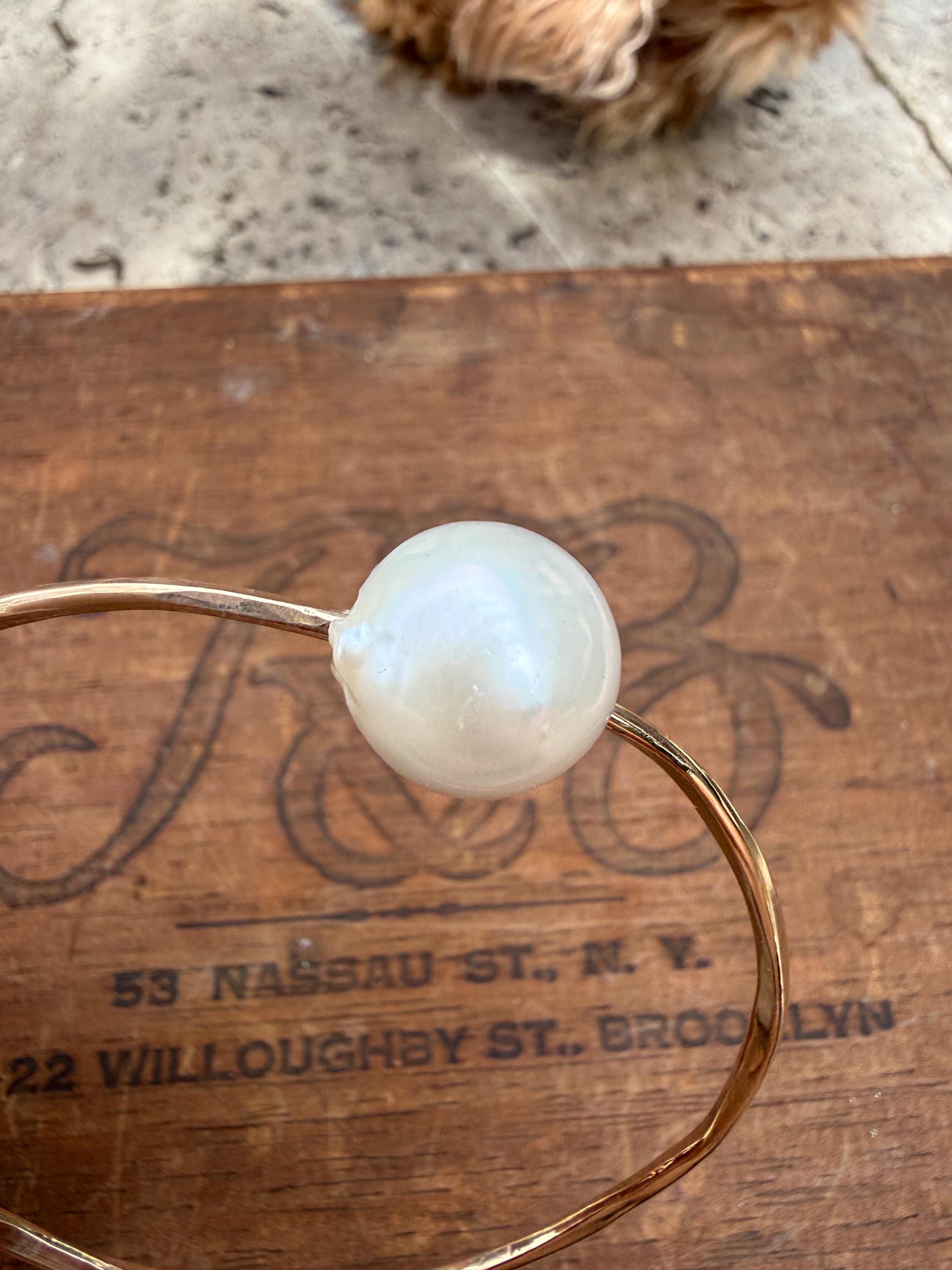 Giant Akoya Freshwater Pearl Bangle Bracelet, 14kgf, size 8